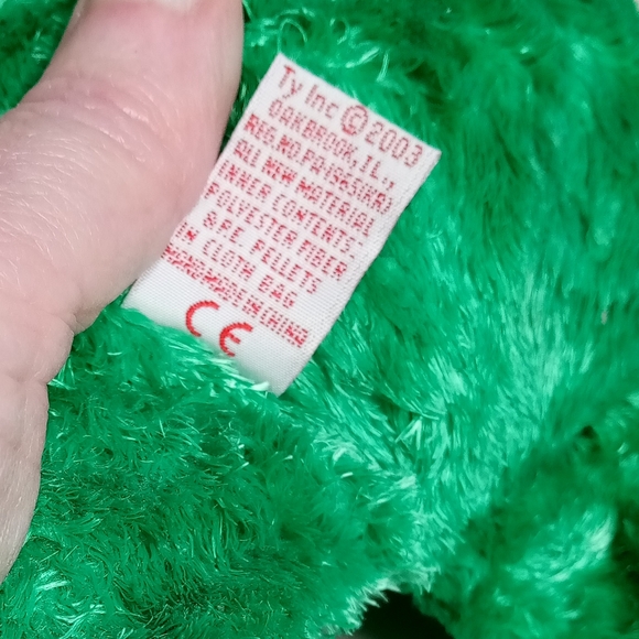 TY Beanie Buddy: 2002 Holiday Teddy the Beanie Baby - Picture 3 of 13